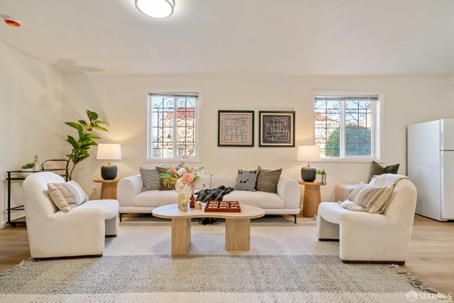 392 Ewing Terrace, San Francisco, CA 94118