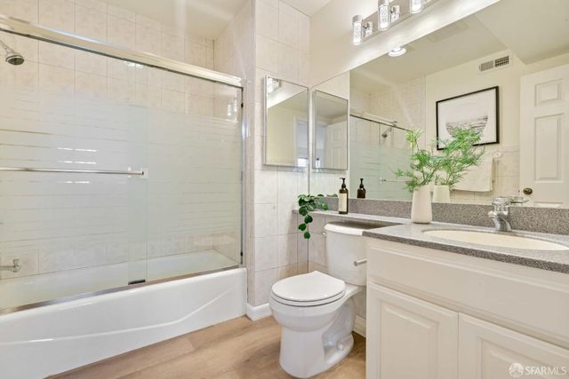 392 Ewing Terrace, San Francisco, CA 94118