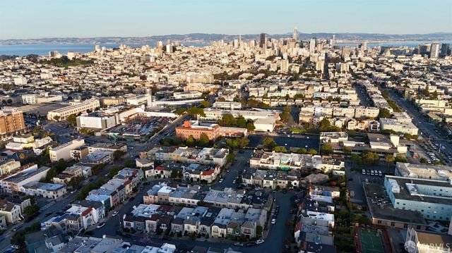 392 Ewing Terrace, San Francisco, CA 94118