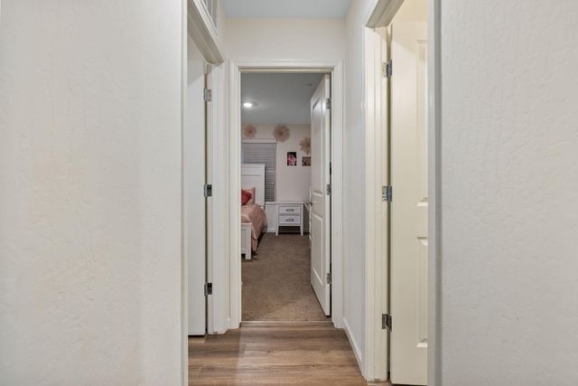 2045 Madalyn Avenue, Tulare, CA 93274