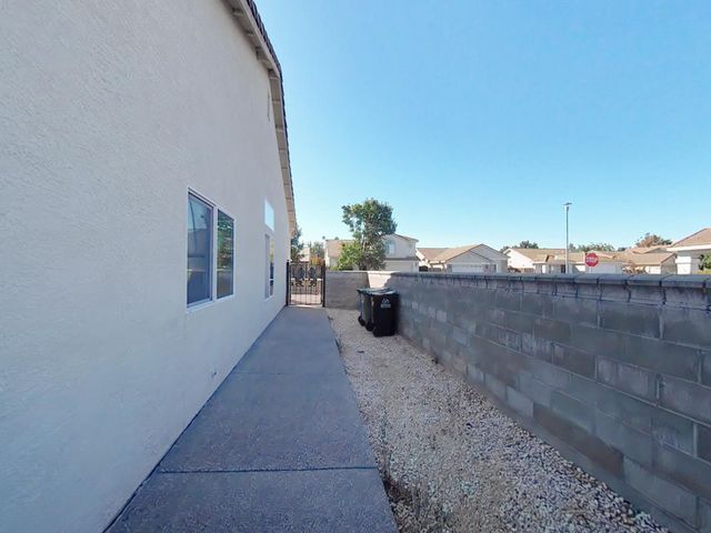 5925 Livorno Way, Elk Grove, CA 95757