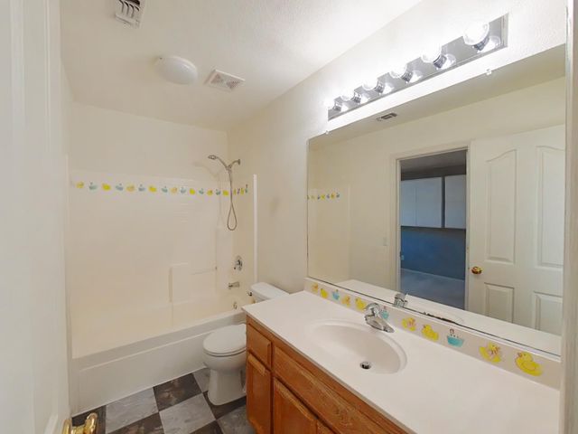 5925 Livorno Way, Elk Grove, CA 95757