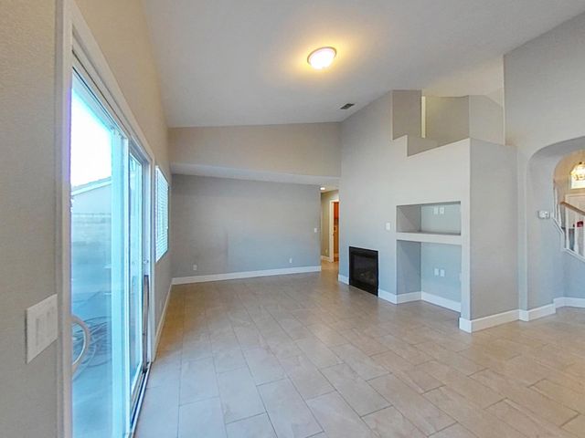 5925 Livorno Way, Elk Grove, CA 95757