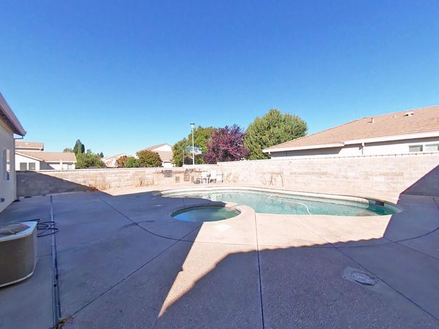 5925 Livorno Way, Elk Grove, CA 95757