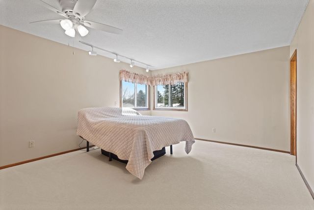 1756 132nd Avenue NE, Blaine, MN 55449