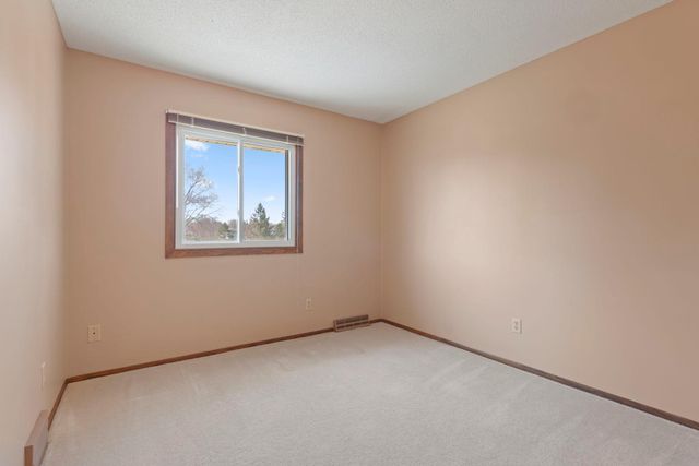 1756 132nd Avenue NE, Blaine, MN 55449