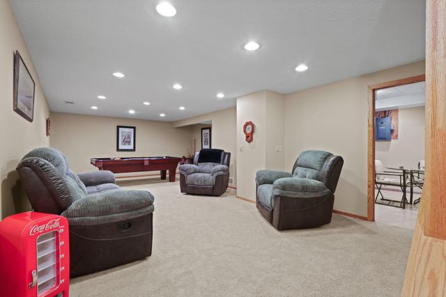 1756 132nd Avenue NE, Blaine, MN 55449