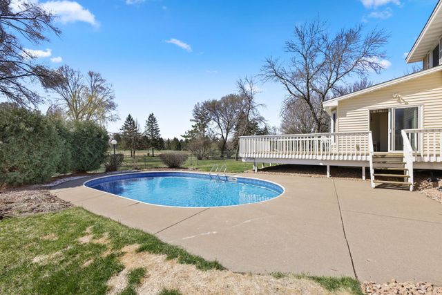 1756 132nd Avenue NE, Blaine, MN 55449