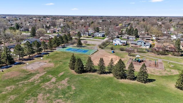 1756 132nd Avenue NE, Blaine, MN 55449