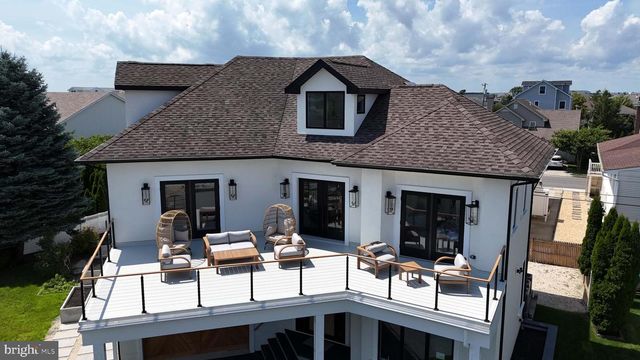 31 SEASIDE CT, Margate City, NJ 08402