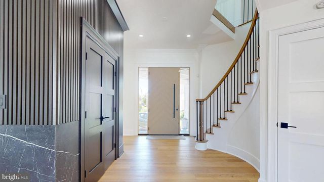 31 SEASIDE CT, Margate City, NJ 08402