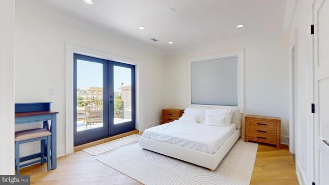 31 SEASIDE CT, Margate City, NJ 08402