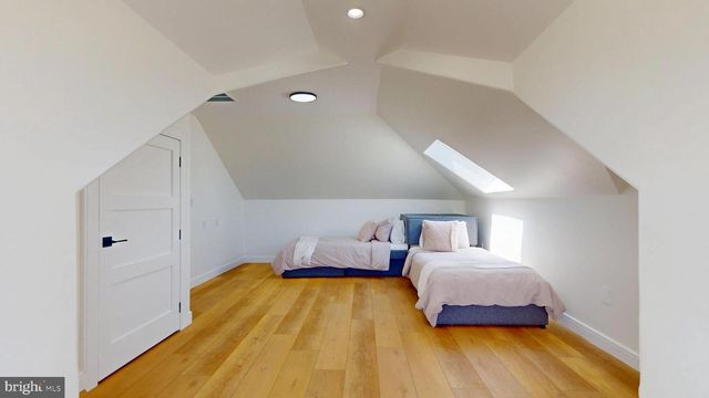 31 SEASIDE CT, Margate City, NJ 08402