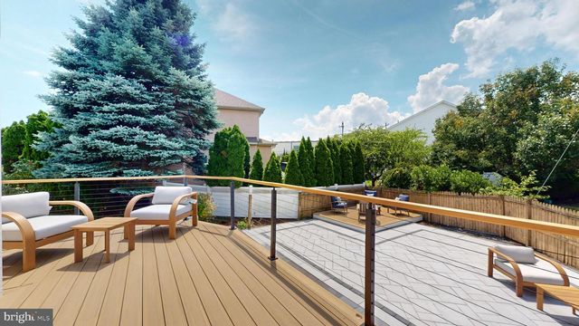 31 SEASIDE CT, Margate City, NJ 08402