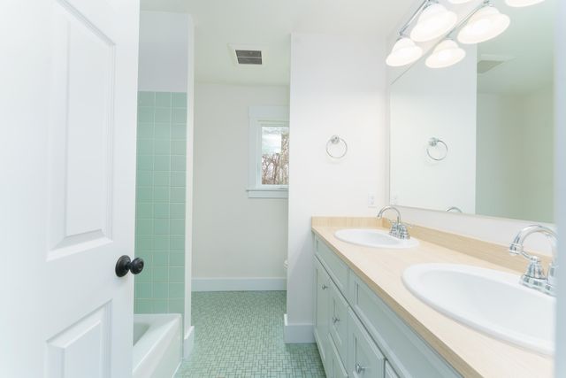 1191 Pierce Road, Sylvan Twp, MI 48118