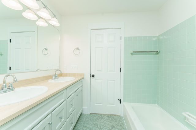 1191 Pierce Road, Sylvan Twp, MI 48118