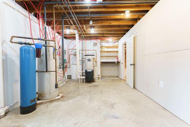 1191 Pierce Road, Sylvan Twp, MI 48118