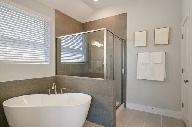 238 Wild Pecan LOOP, Buda, TX 78610