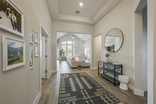 238 Wild Pecan LOOP, Buda, TX 78610