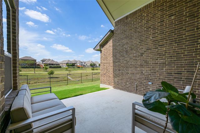 238 Wild Pecan LOOP, Buda, TX 78610