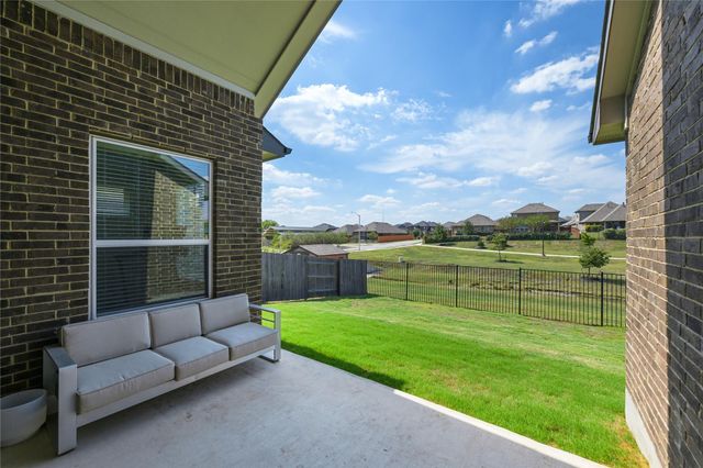 238 Wild Pecan LOOP, Buda, TX 78610