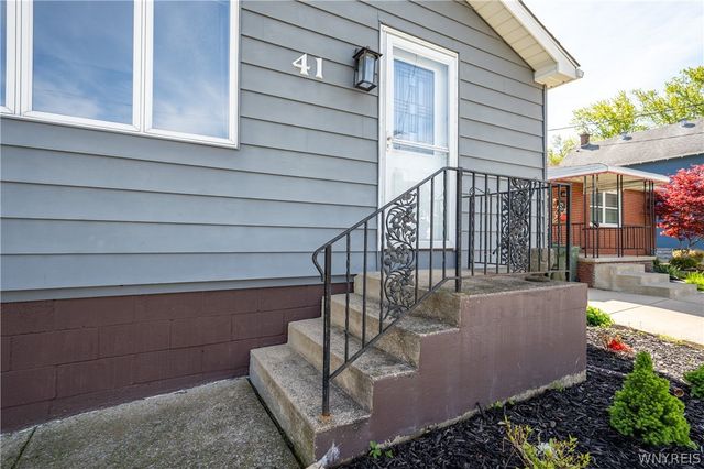 41 Erie Street, Cheektowaga, NY 14043