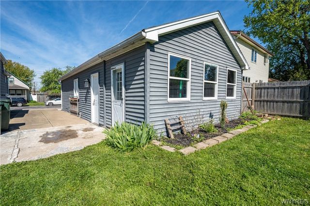 41 Erie Street, Cheektowaga, NY 14043