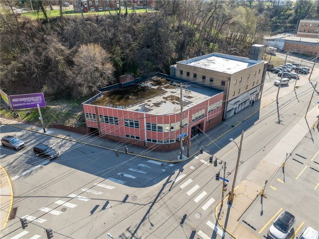 1320-1326 5th Ave, Mckeesport, PA 15132