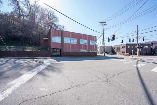 1320-1326 5th Ave, Mckeesport, PA 15132