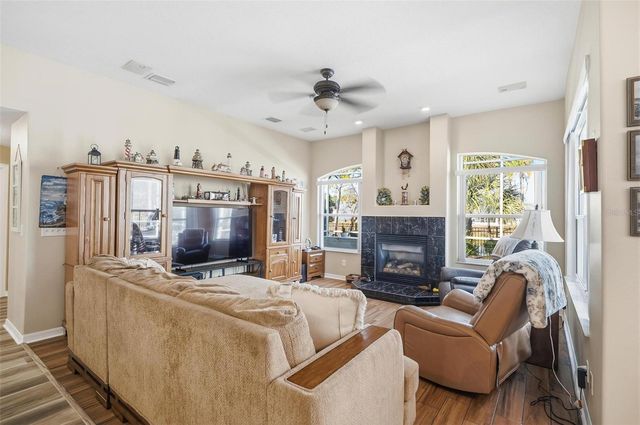 58 BUTTONWORTH DRIVE, Palm Coast, FL 32137