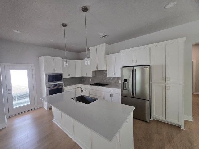 6203 SW Luster Road, Bentonville, AR 72713