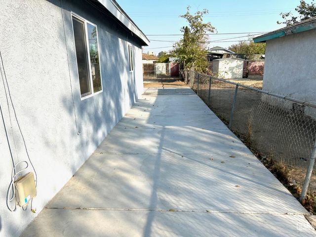 347 Northrup Street, Bakersfield, CA 93307