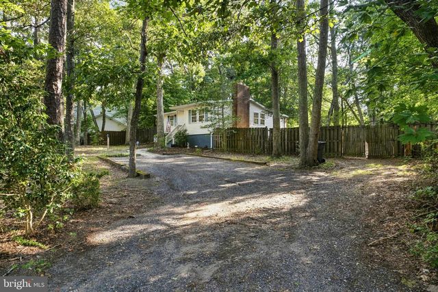 11407 RAWHIDE RD, Lusby, MD 20657