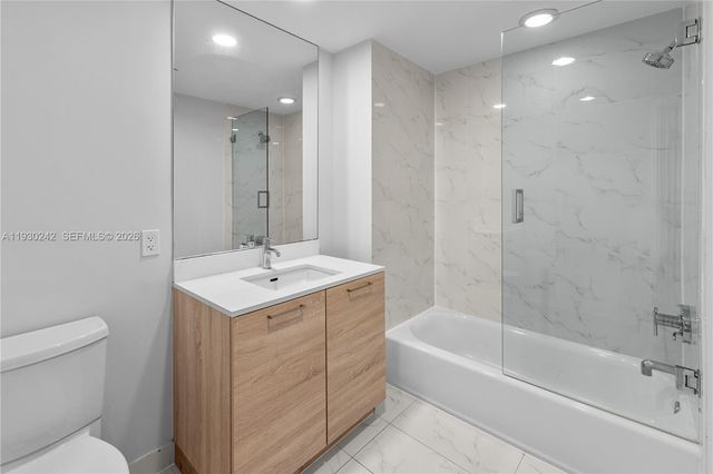 16385 Biscayne Blvd 2907, North Miami Beach, FL 33160