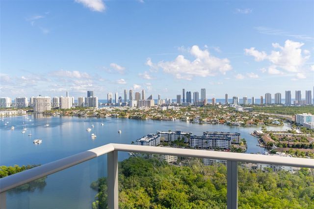 16385 Biscayne Blvd 2907, North Miami Beach, FL 33160