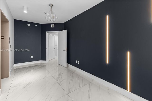 16385 Biscayne Blvd 2907, North Miami Beach, FL 33160