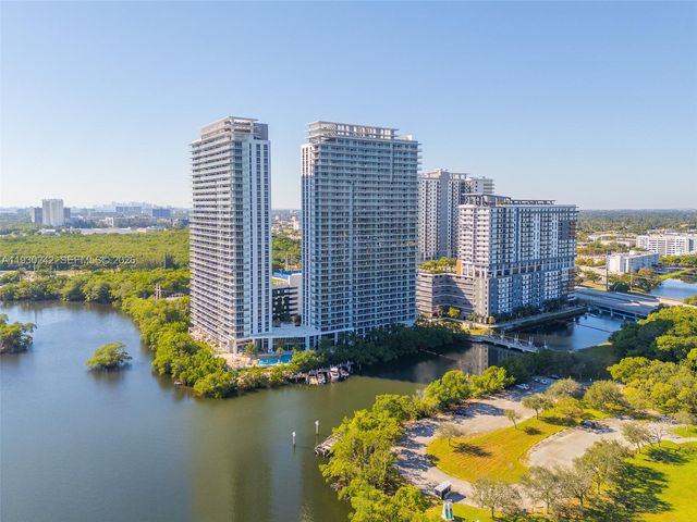 16385 Biscayne Blvd 2907, North Miami Beach, FL 33160