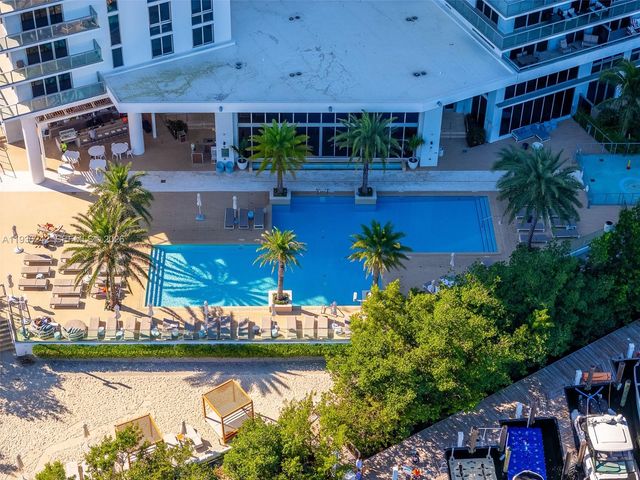 16385 Biscayne Blvd 2907, North Miami Beach, FL 33160