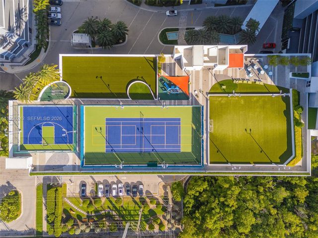 16385 Biscayne Blvd 2907, North Miami Beach, FL 33160