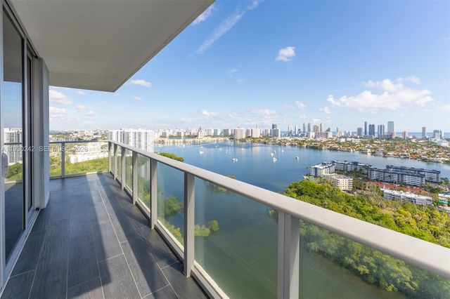 16385 Biscayne Blvd 2907, North Miami Beach, FL 33160