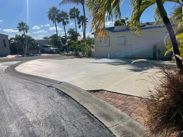 900 Juno Ocean Walk, Juno Beach, FL 33408