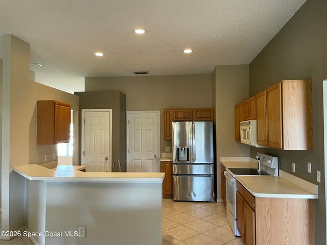 4521 Decatur Circle, Melbourne, FL 32934