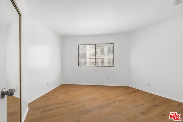 3939 Moore Street 105, Los Angeles, CA 90066