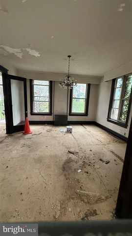 4616 FOOTE ST NE, Washington, DC 20019