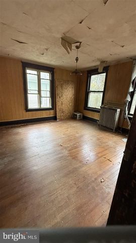 4616 FOOTE ST NE, Washington, DC 20019