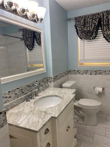 2734 Almeda Plaza Drive, Houston, TX 77045