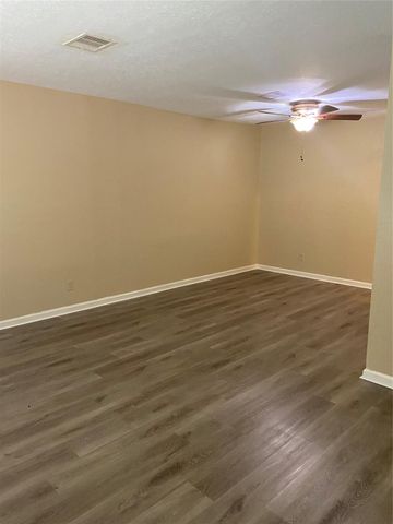 2734 Almeda Plaza Drive, Houston, TX 77045