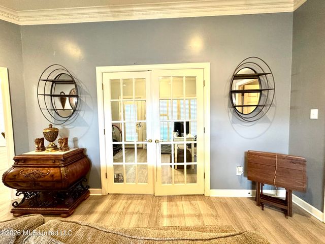 101 Ingle Nook, Clinton, MS 39056