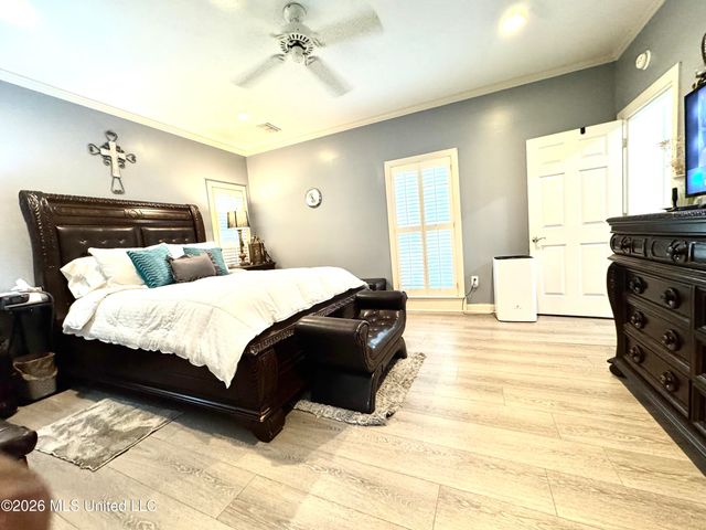 101 Ingle Nook, Clinton, MS 39056