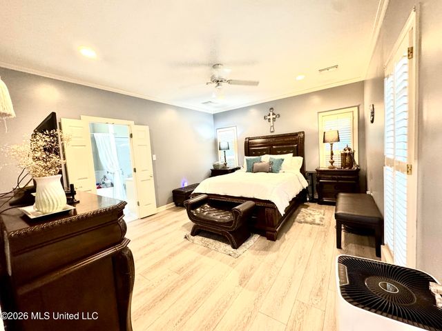 101 Ingle Nook, Clinton, MS 39056